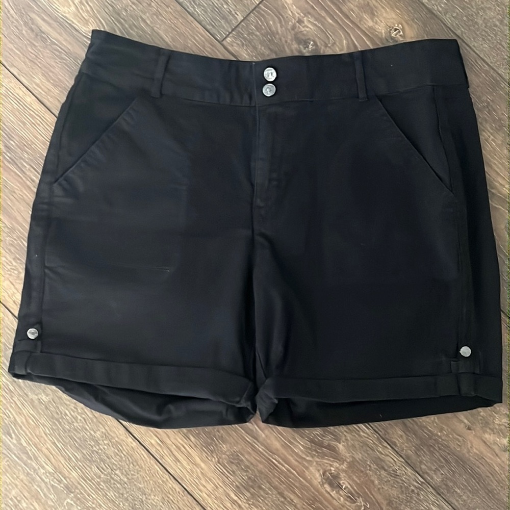 Gloria Vanderbilt Maren Short